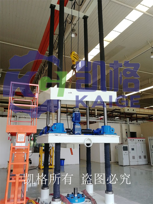 中航飛機(jī)起落架液壓缸測(cè)試實(shí)驗(yàn)臺(tái)